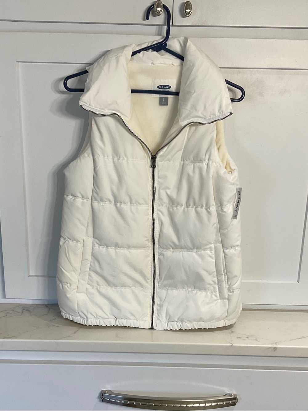 Old Navy Cream Quilted Puffer Vest with High Collar